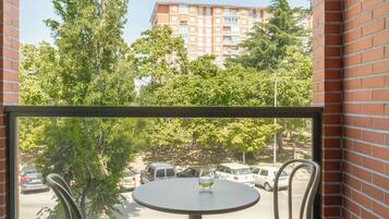 Studio, balkon | Terras