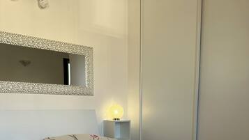 1 bedroom, iron/ironing board, bed sheets