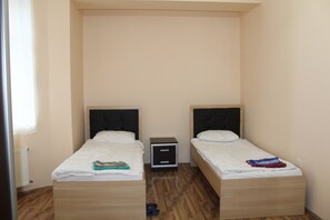 Double or Twin Room | Free WiFi
