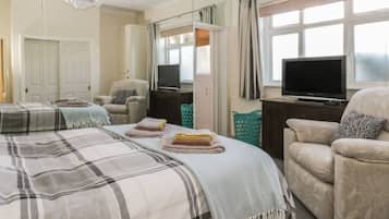 1 bedroom, individually decorated, individually furnished, free WiFi