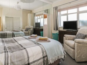 1 chambre, décoration personnalisée, ameublement personnalisé