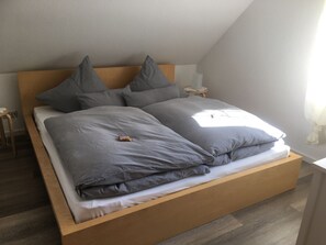 3 Schlafzimmer, WLAN, Bettwäsche