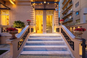 Exterior - Villa libertà (Palermo)