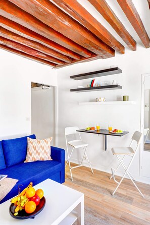 Smart TV, offices