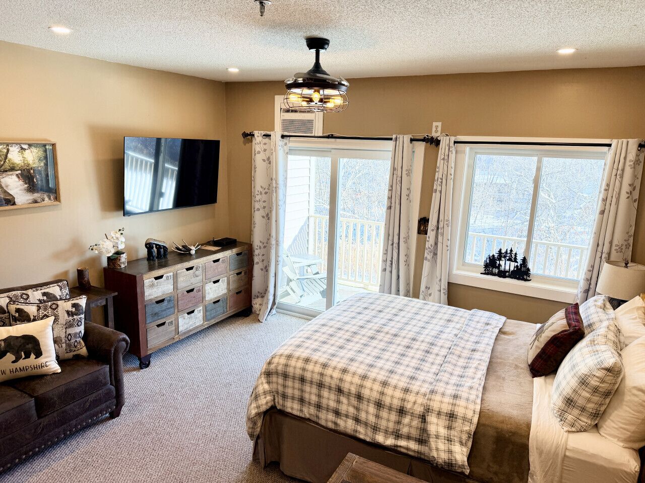 1 slaapkamer, een strijkplank/strijkijzer, reisbedje, gratis wifi