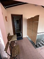 Tabla de planchar con plancha y wifi gratis 