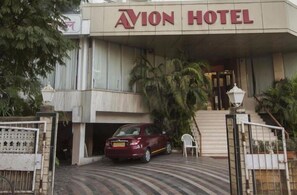 Front of property - AVION HOTEL (Mumbai)