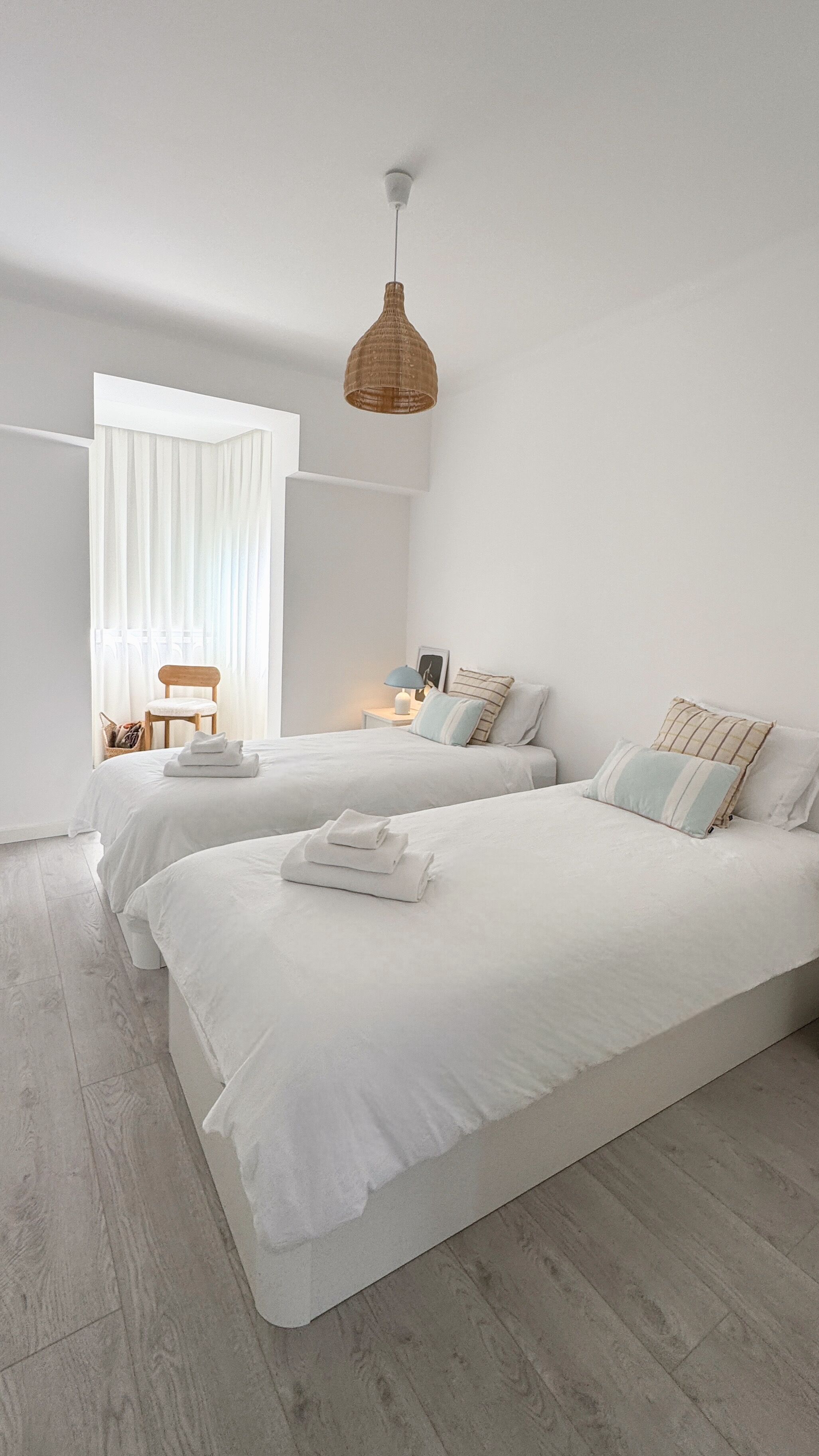 2 soverom, strykejern/-brett, reiseseng for barn og wi-fi (inkludert)