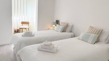 2 soverom, strykejern/-brett, reiseseng for barn og wi-fi (inkludert)