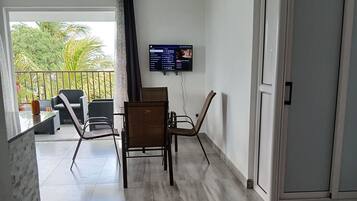 Apartment, 1 Bedroom, Balcony | 1 bedroom