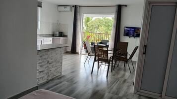 Apartamento, 1 quarto, sacada | Parte interna
