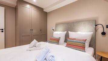 2 slaapkamers, een strijkplank/strijkijzer, gratis wifi, beddengoed