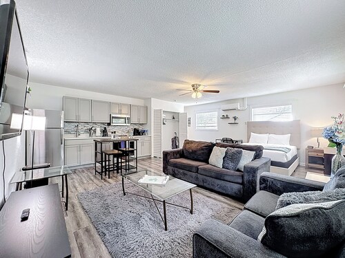 Comfortable Studio Stay on Small Farm