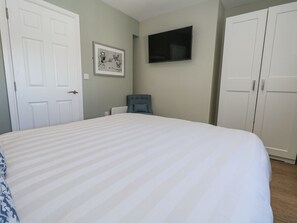 1 chambre, décoration personnalisée, ameublement personnalisé