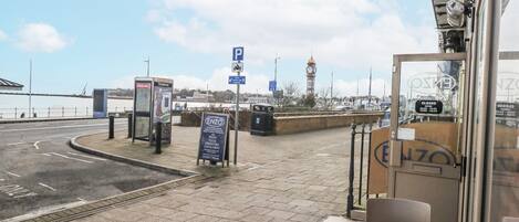 平房 | 室外用餐