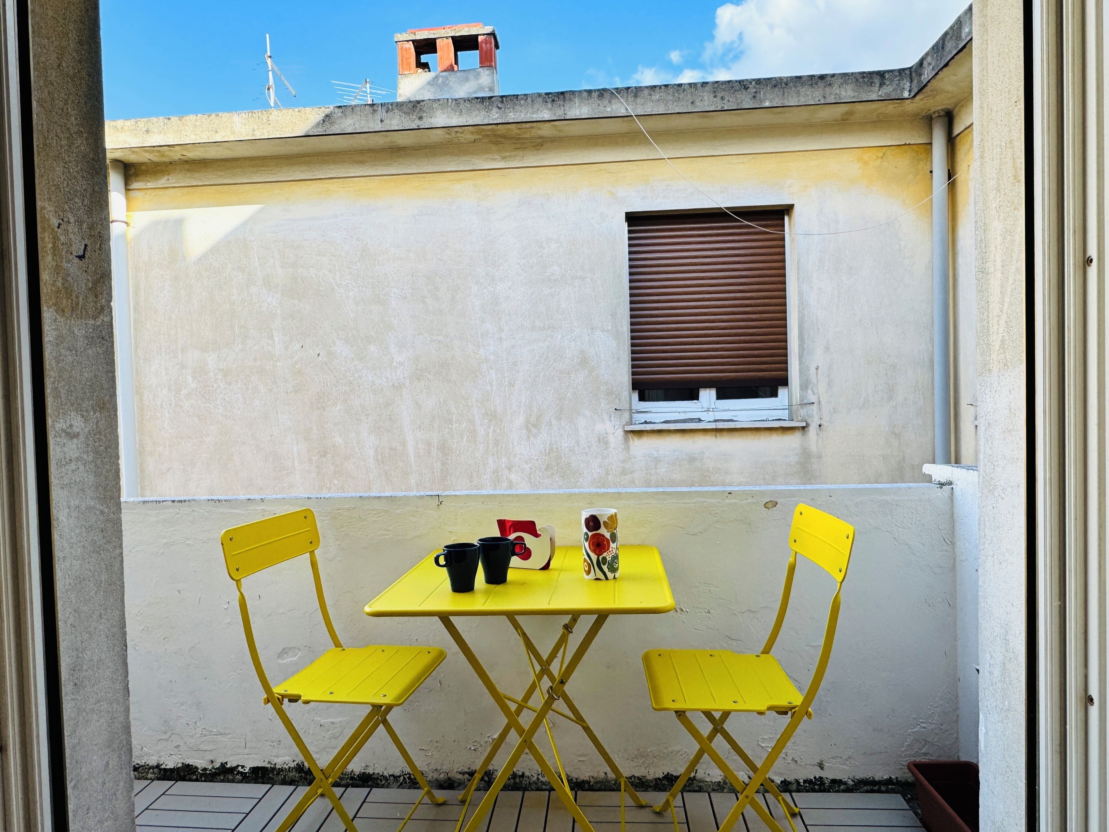 Apartamento design, 2 quartos, sacada, vista para o pátio | Terraço/pátio