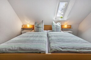 1 bedroom, WiFi, bed sheets