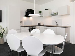 Apartment | Interior - 6 Person Holiday Home on a Holiday Park in Blokhus (Blokhus)