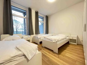 2 bedrooms, free WiFi, bed sheets