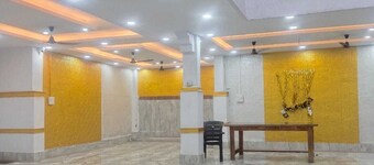 comfi stay hotel bhopal