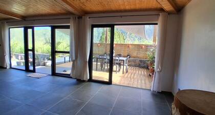 Villa spacieuse Ă Grand Coude avec accĂšs PMR