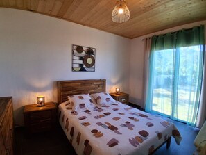 3 chambres, Wi-Fi, literie fournie