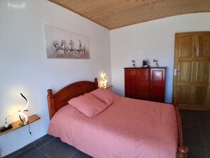 3 camere, Wi-Fi gratuito, lenzuola