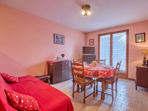 Dining - Charming T2 apartment for 2 people, pets allowed (Barbotan-les-Thermes)