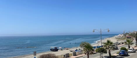 Superior Room, Balcony, Beach View