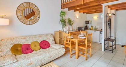 Charming T2 with terrace and garden in Barbotan