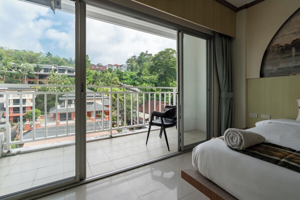 In-room safe, laptop workspace, blackout curtains, iron/ironing board