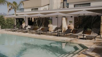 Piscina stagionale all'aperto