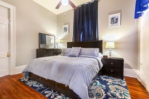 3 bedrooms, iron/ironing board, free WiFi, bed sheets