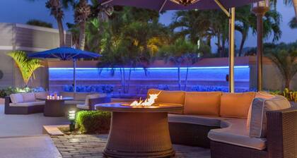 Florida Coastal Escape | Golf. Restaurant