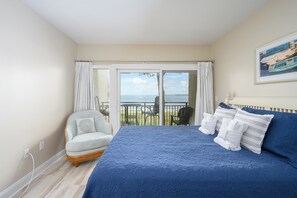 2 slaapkamers, een strijkplank/strijkijzer, gratis wifi, beddengoed