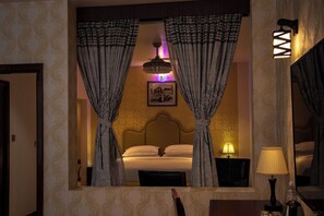 Presidential Suite | Soundproofing, iron/ironing board, free WiFi