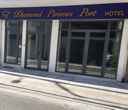 Diamond Piraeus Port