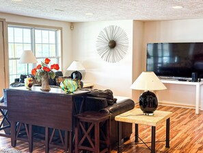 Smart TV, video games