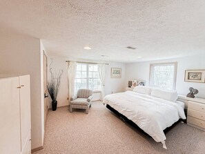 4 dormitorios, tabla de planchar con plancha, wifi gratis y ropa de cama