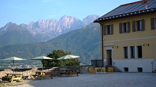 Majoituspaikan julkisivu