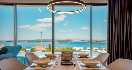 Villa View with breathtaking sea view, privacy, infinity pool, and jacuzzi