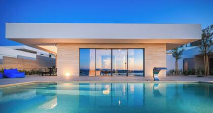 Villa View with breathtaking sea view, privacy, infinity pool, and jacuzzi
