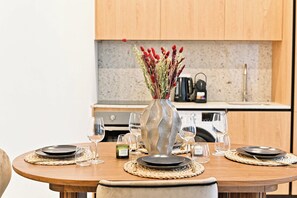Apartment | Dining