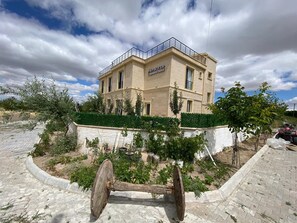 Exterior - Full Of Life (Nevşehir)