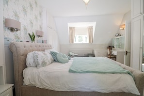 4 slaapkamers, individueel gedecoreerd, individueel gemeubileerd