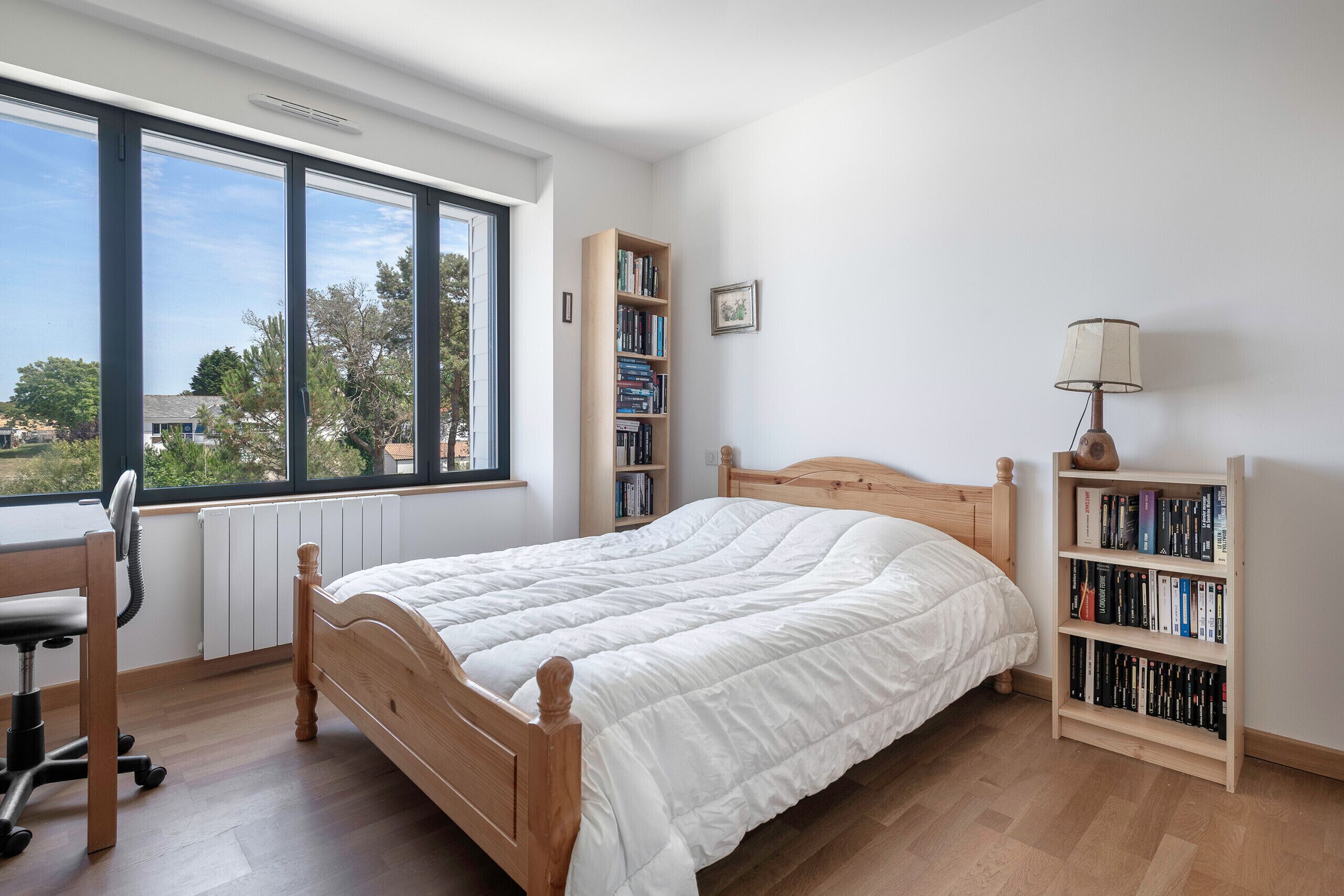 7 間睡房、免費 Wi-Fi