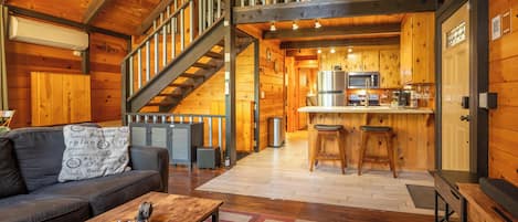 Smart-TV, Kamin, Tischfußball