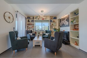 Villa, 5 Bedrooms, Private Pool, Sea View | Living room - 3a's Family Luxury Villa (Rethymno)