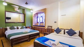 Family Room | Free WiFi
