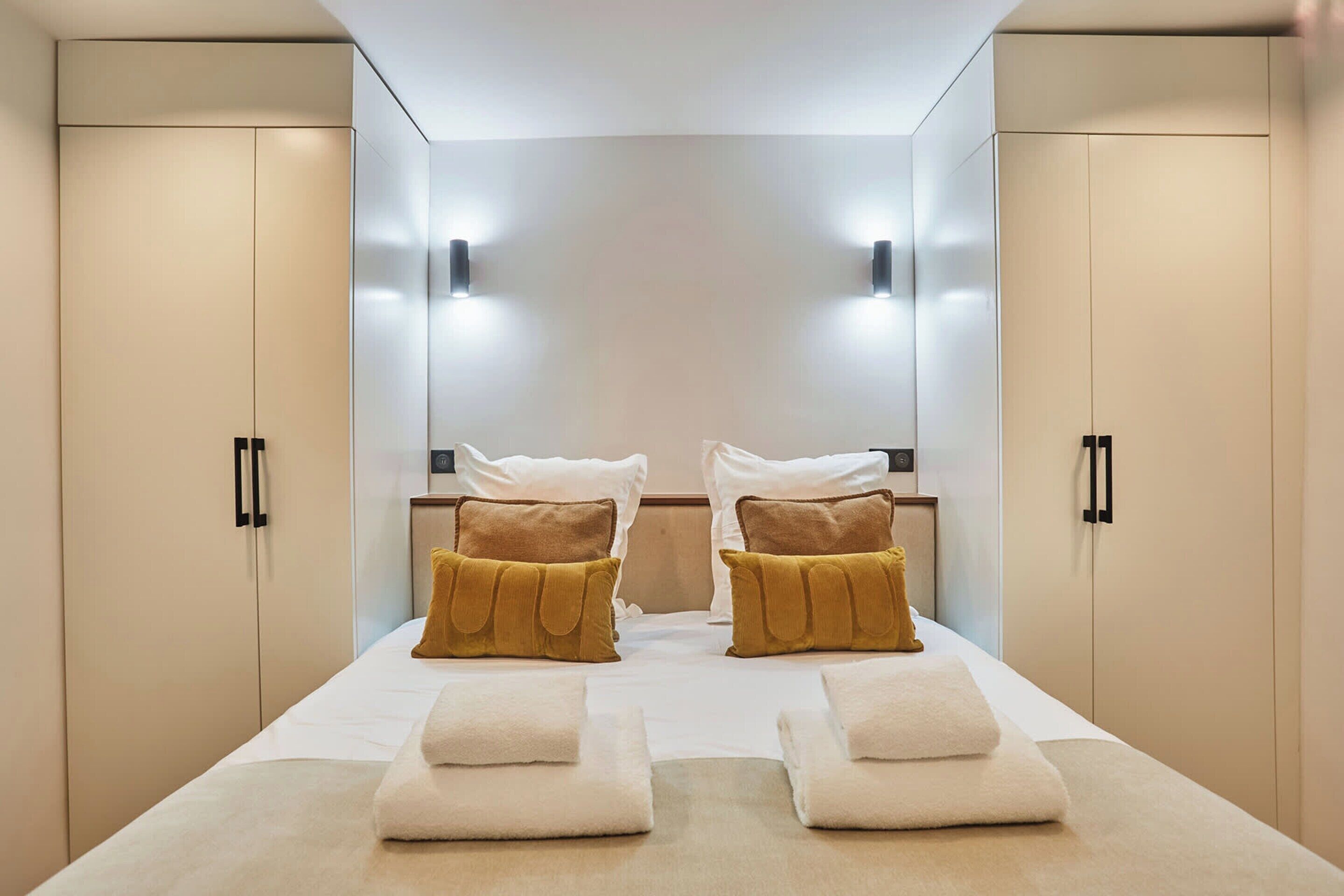 아파트 | 2 개의 침실, 노트북 작업 공간, 다리미/다리미판, 침대 시트